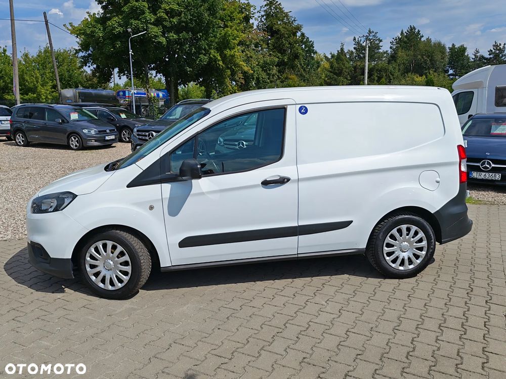 Ford Transit Courier - 4
