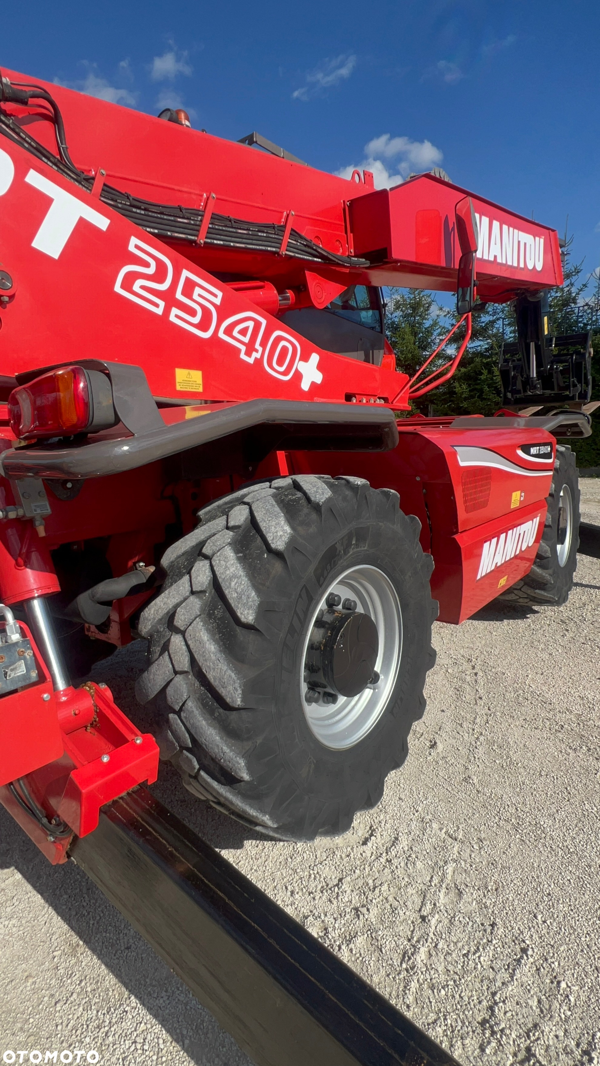 Manitou MANITOU ŁADOWARKA ROTO  widły  Manitou MRT 2540 Privilege Plus PILOT obrotowa 360 dodatkowa hydraulika  2150 2540 1840 2550 wys 24,6m zasięg 17.5 tony silnik MERCEDES opony Michelin 110kw ks.serw 2015r 1 wł manitka roto ładowarka obrotowa - 10
