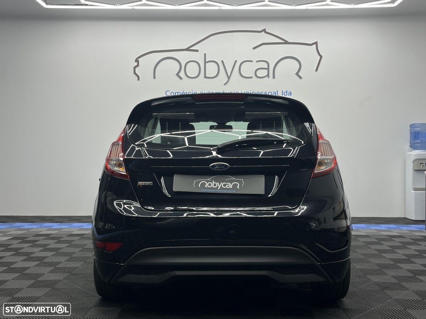 Ford Fiesta 1.0 T EcoBoost STLine Black&RED - 5
