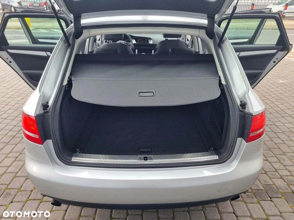 Audi A4 Avant 2.0 TFSI quattro S tronic S line Sportpaket - 31