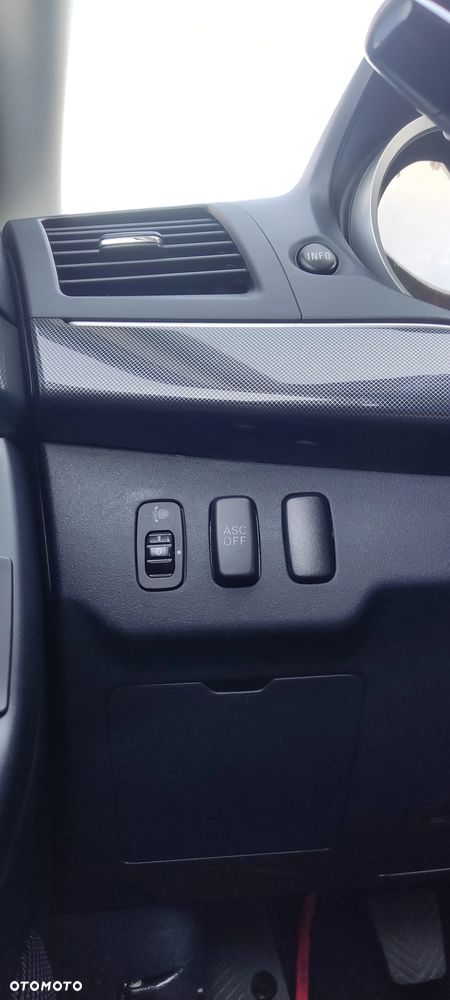 Mitsubishi Lancer 1.8 Intense - 16