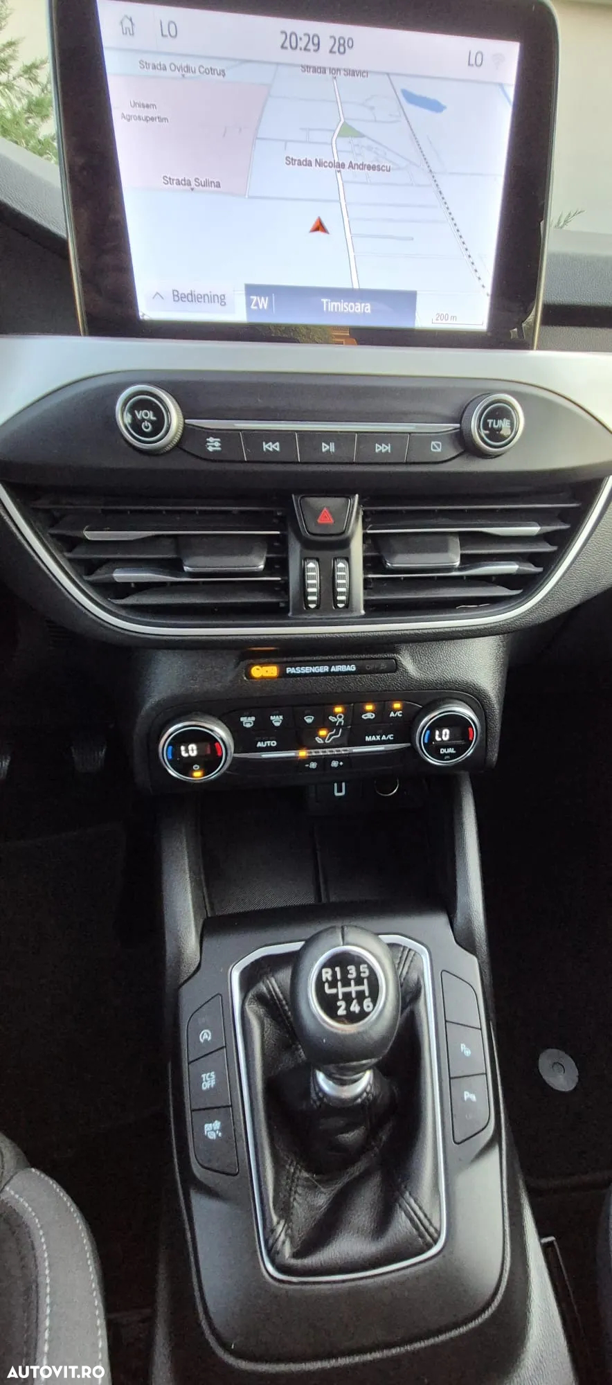 Ford Focus - 13