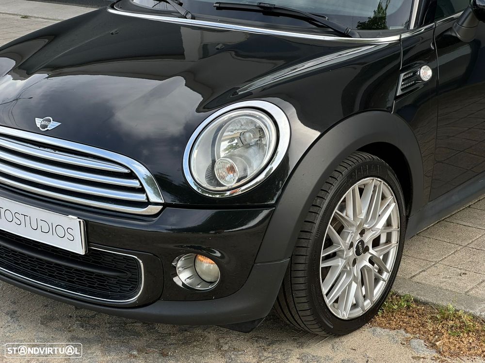MINI 3 Portas One D - 13