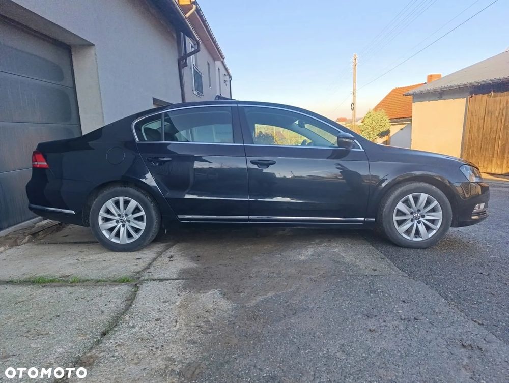 Volkswagen Passat - 6