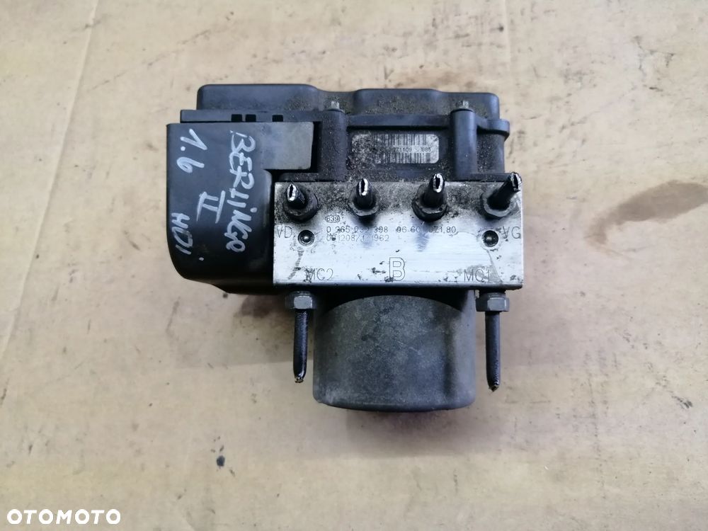 Citroen Berlingo II pompa sterownik abs  plus wtyczka z wiązką 0265232398  9660107180 - 6