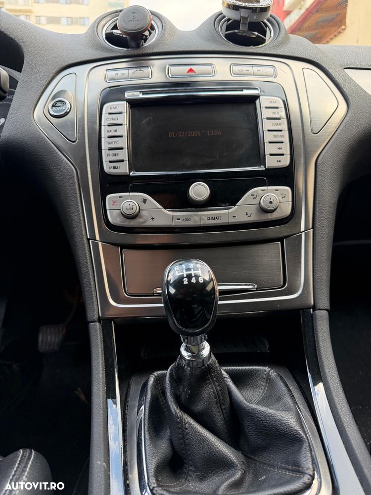 Ford Mondeo 2.0 TDCI Titanium - 16