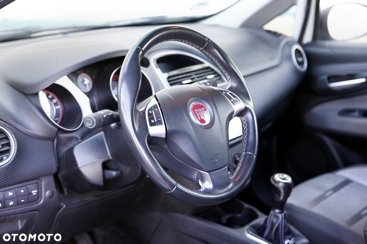 Fiat Punto 1.4 Multiair Lounge S&S - 12