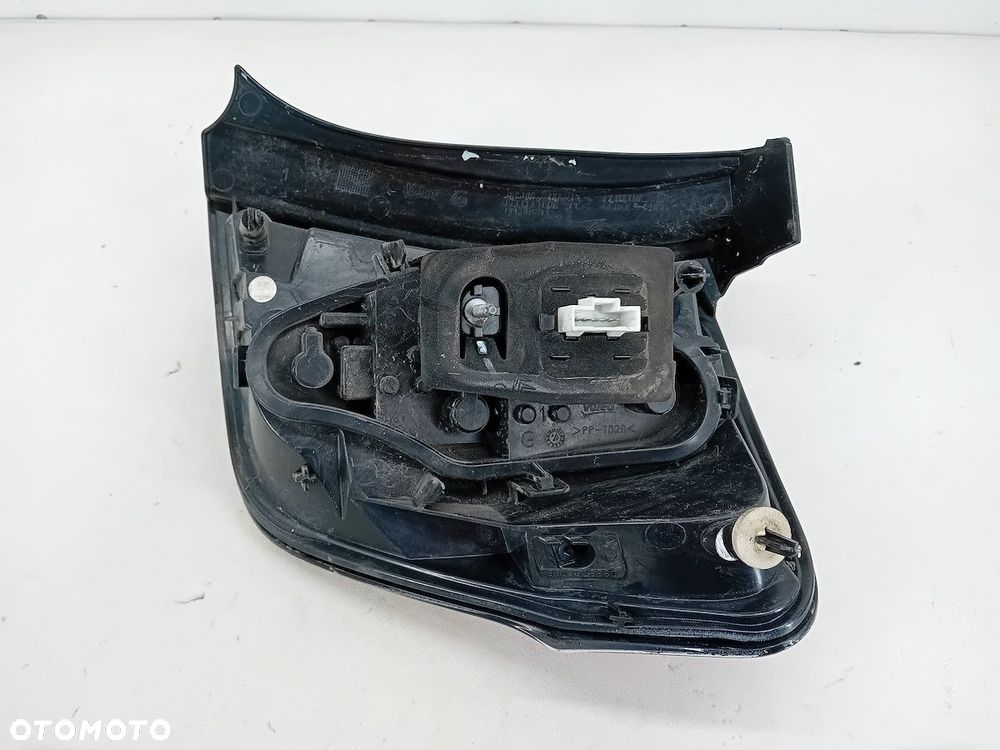 LAMPA TYLNA LEWA CITROEN C3 II FL (13-16 ) 9803928880 HATCHBACK - 3