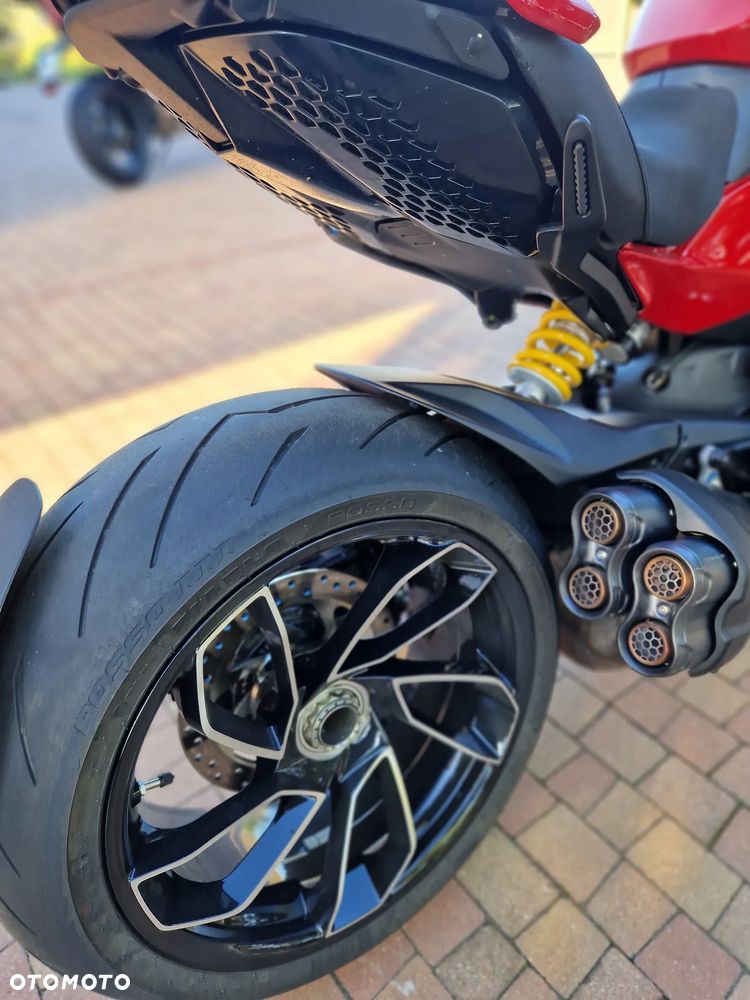 Ducati Diavel - 2