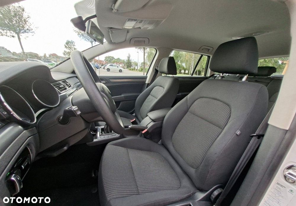 Skoda Superb - 21
