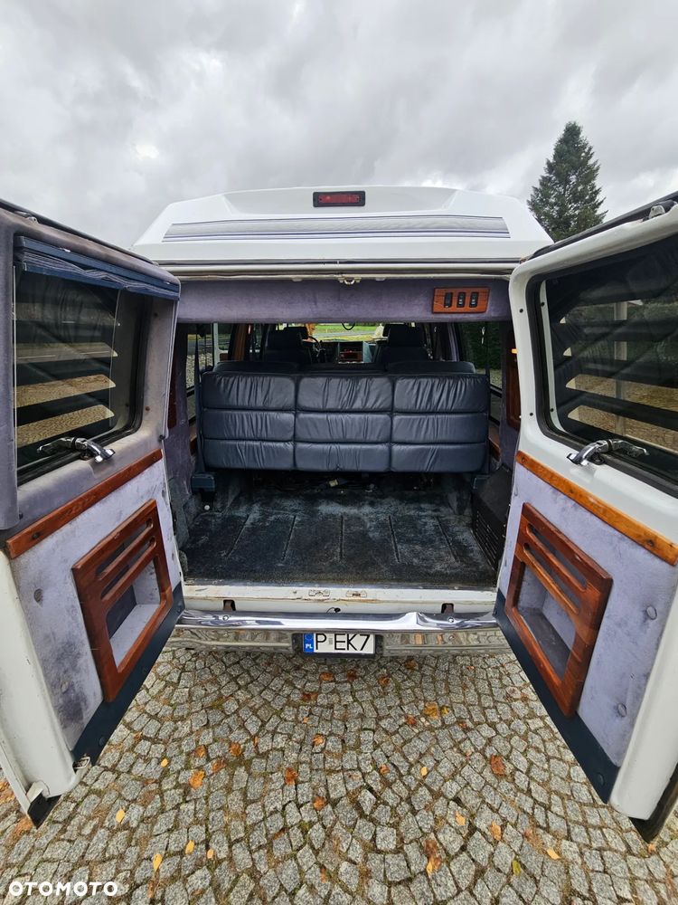GMC Vandura - 11
