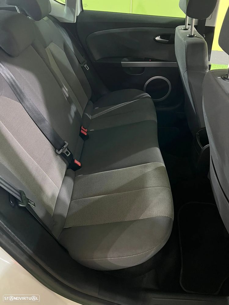 SEAT Leon 1.6 TDI E-Eco.Style Start/Stop - 11