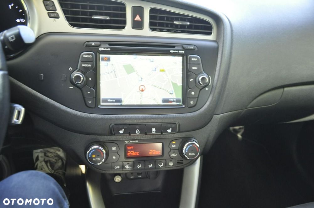 Kia Ceed 1.6 GDI Platinum Edition - 17