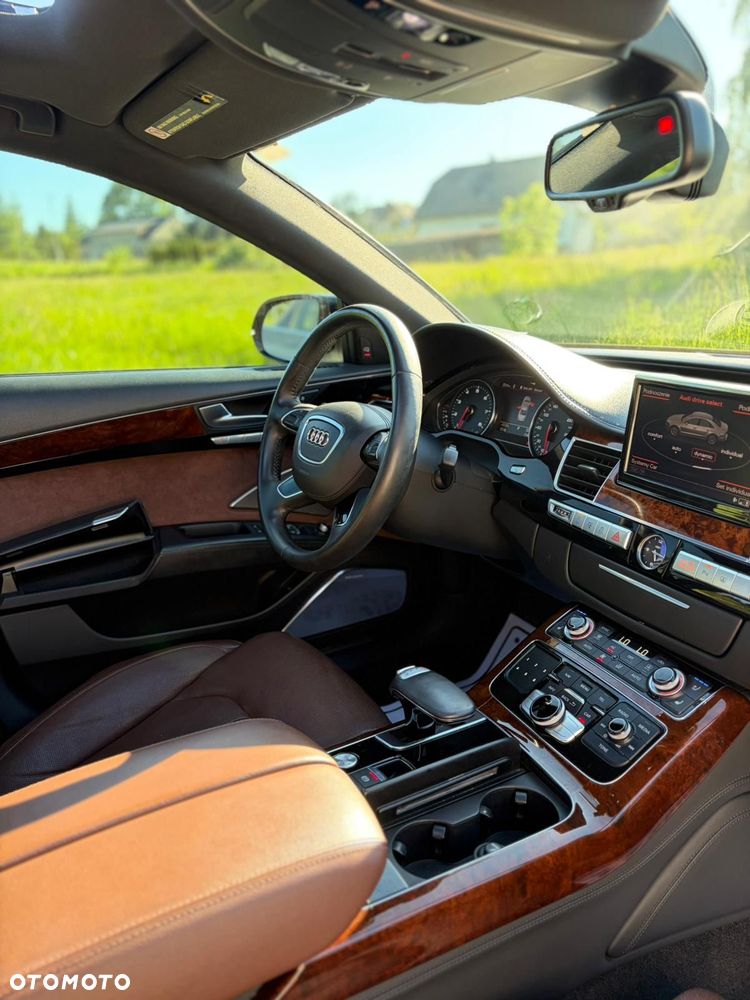 Audi A8 4.0 TFSI L Quattro - 32