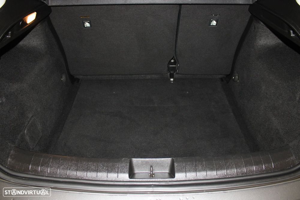 Fiat Tipo Cross 1.0 GSE T3 - 30