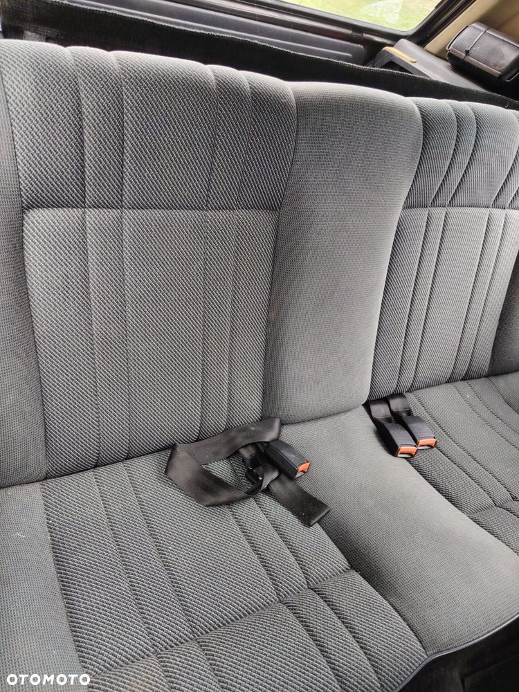 Volkswagen Golf 1.6 - 5