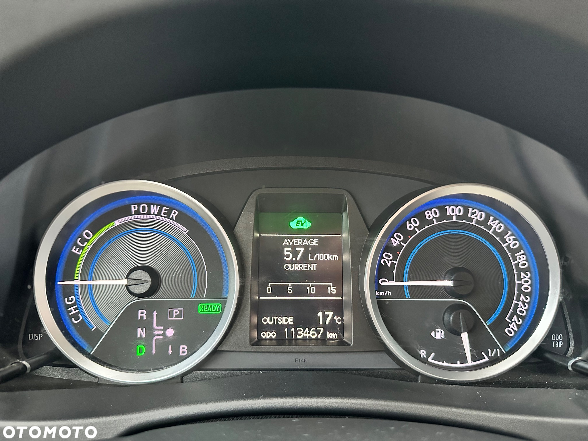 Toyota Auris Hybrid 135 Prestige - 9