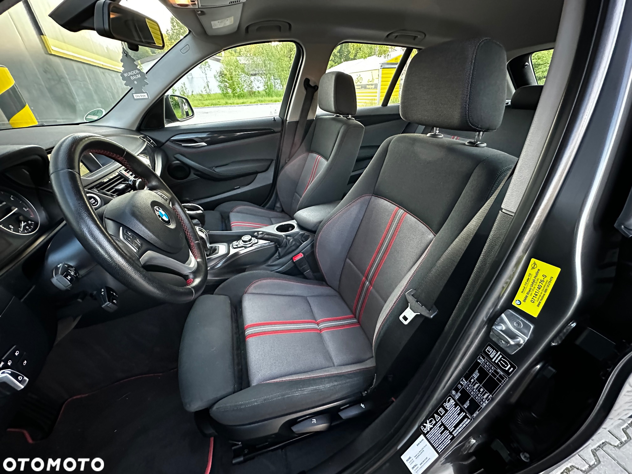 BMW X1 xDrive18d - 9