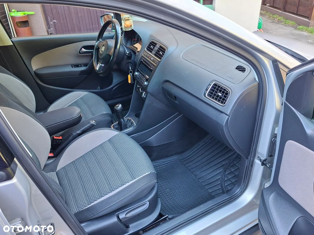 Volkswagen Polo Cross - 23