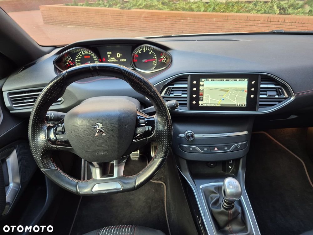 Peugeot 308 - 5