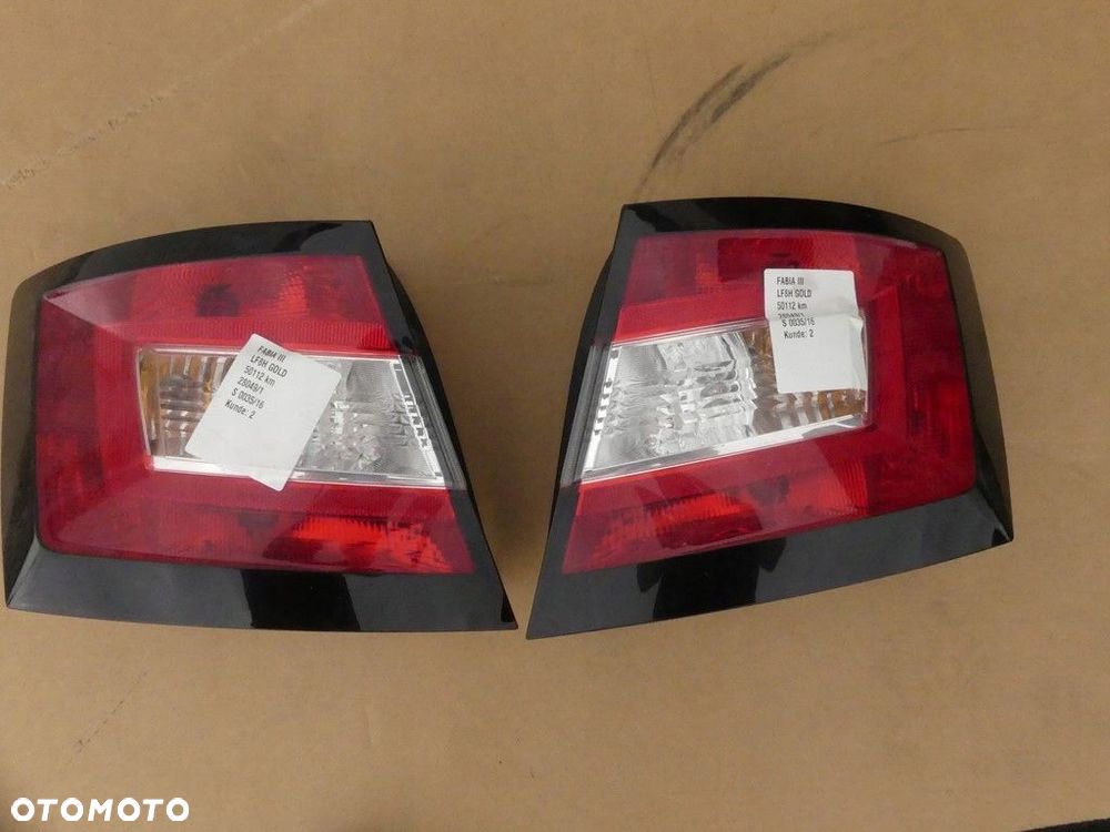 dw skoda fabia 3 lampy tył 6v6945095 6v6945096