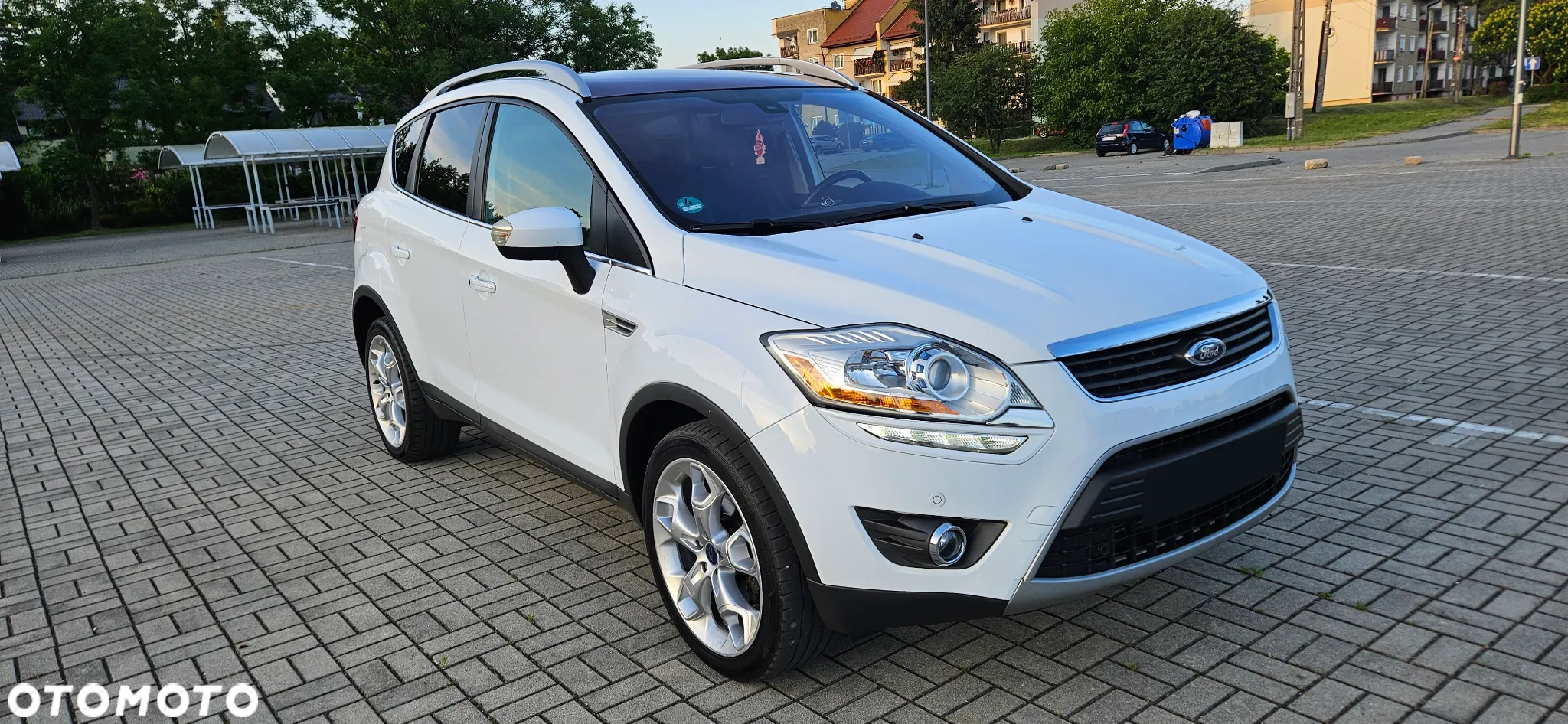 Ford Kuga 2.0 TDCi Titanium S - 2