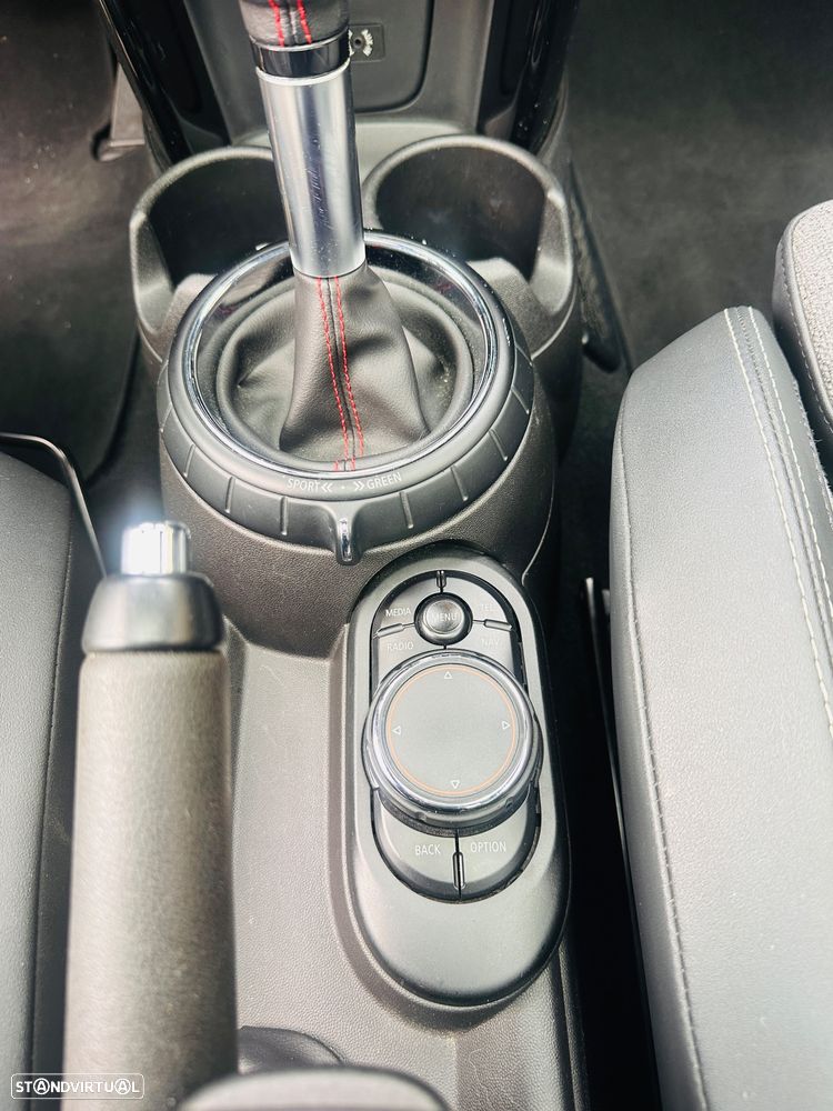 MINI 3 Portas Cooper S Auto - 11