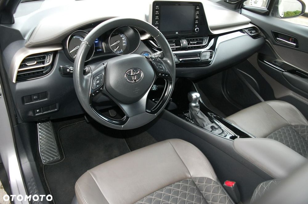 Toyota C-HR - 22