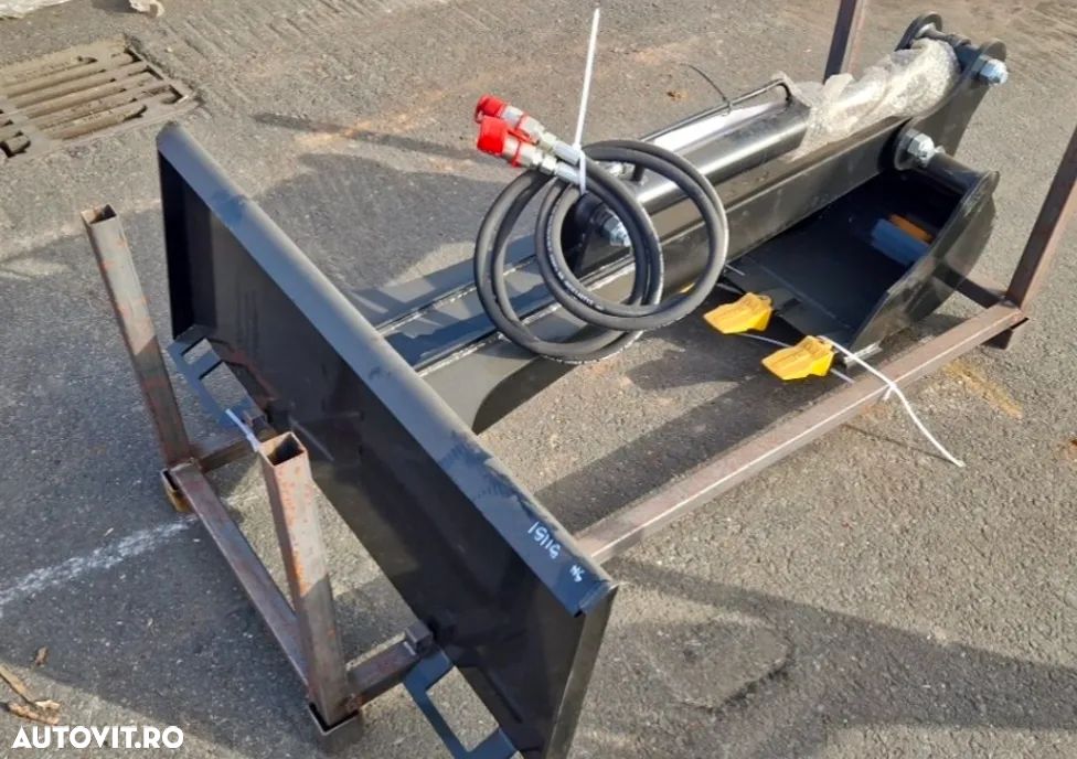 Altul Cupa excavare cu atasament mini incarcatoare - 3