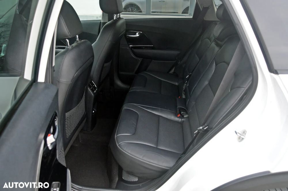 Kia Niro 1.6 GDI 2WD Aut. Spirit - 6