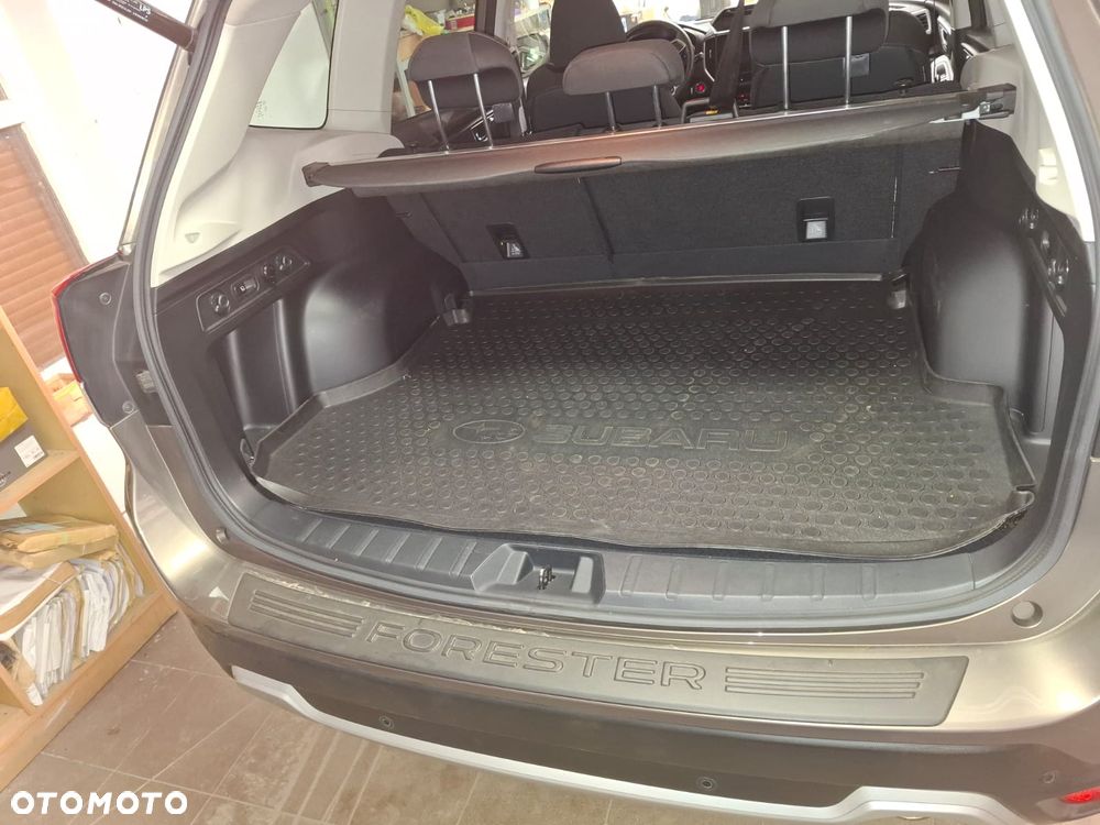 Subaru Forester 2.0i-L Exclusive (EyeSight) Lineartronic - 9