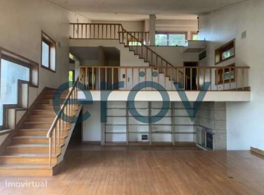 Moradia Unifamiliar com Piscina em Azurém, Guimarães – Próxima da Univ - Grande imagem: 3/30