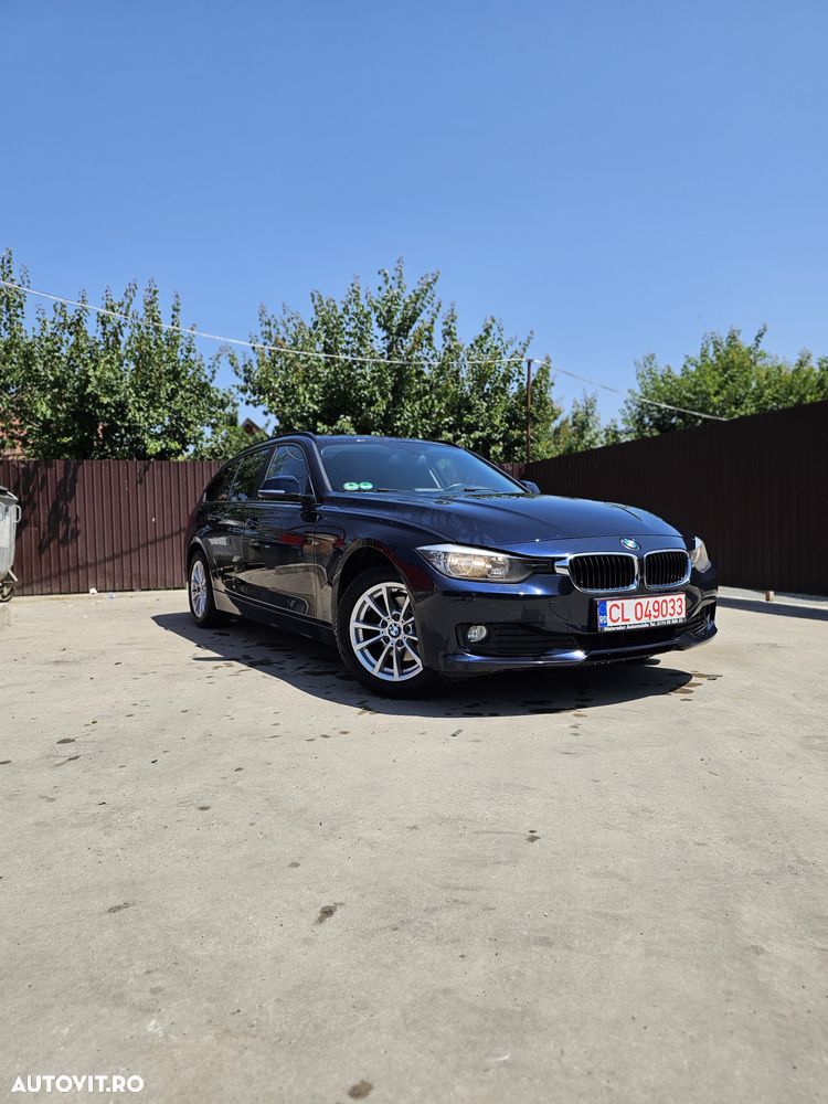 BMW Seria 3 318d Touring - 3