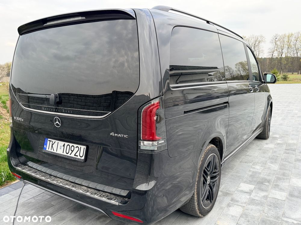 Mercedes-Benz Klasa V 300 d 4-Matic 9G-Tronic Exclusive (długi) - 32