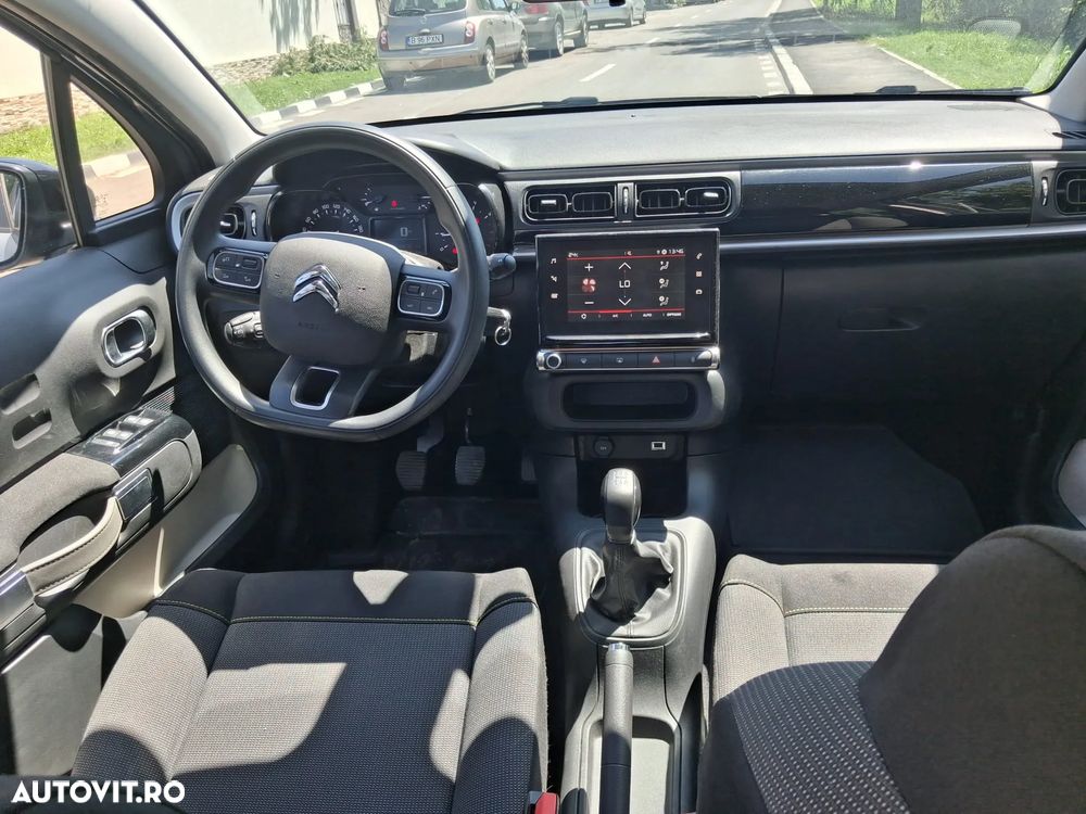 Citroën C3 1.2 PureTech BVM Shine - 2