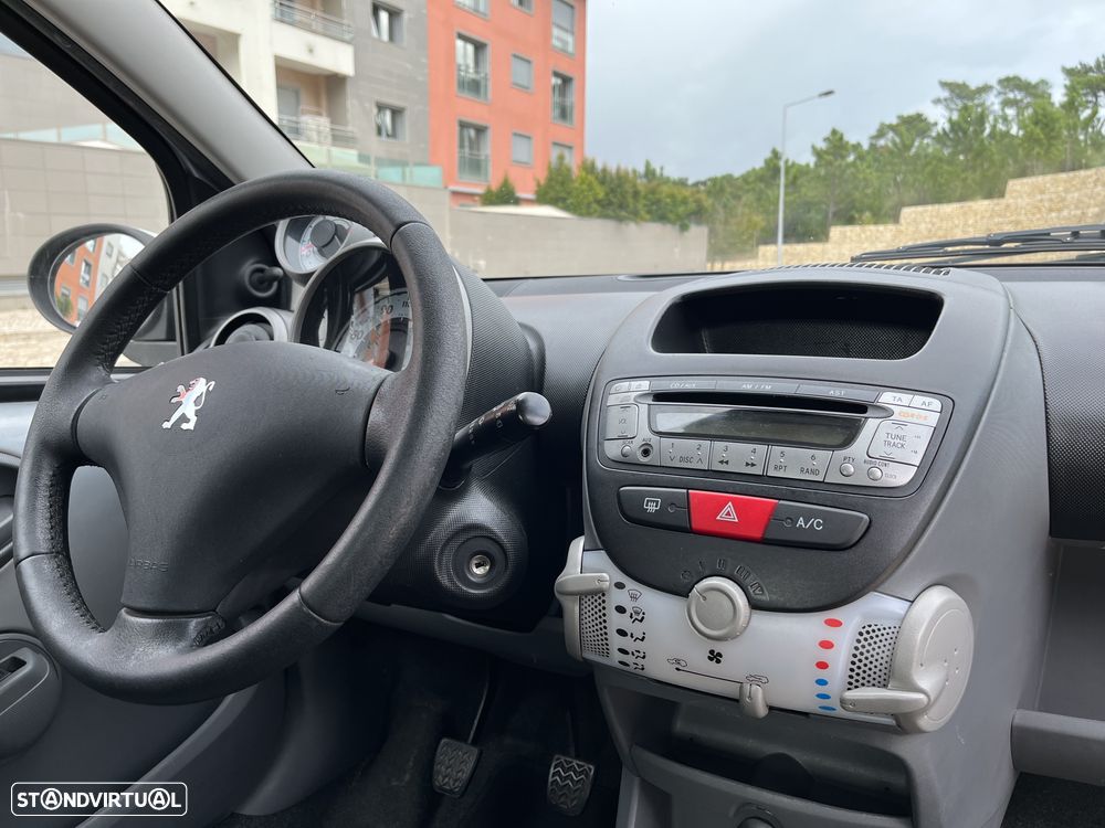 Peugeot 107 1.0 Black&Silver - 14