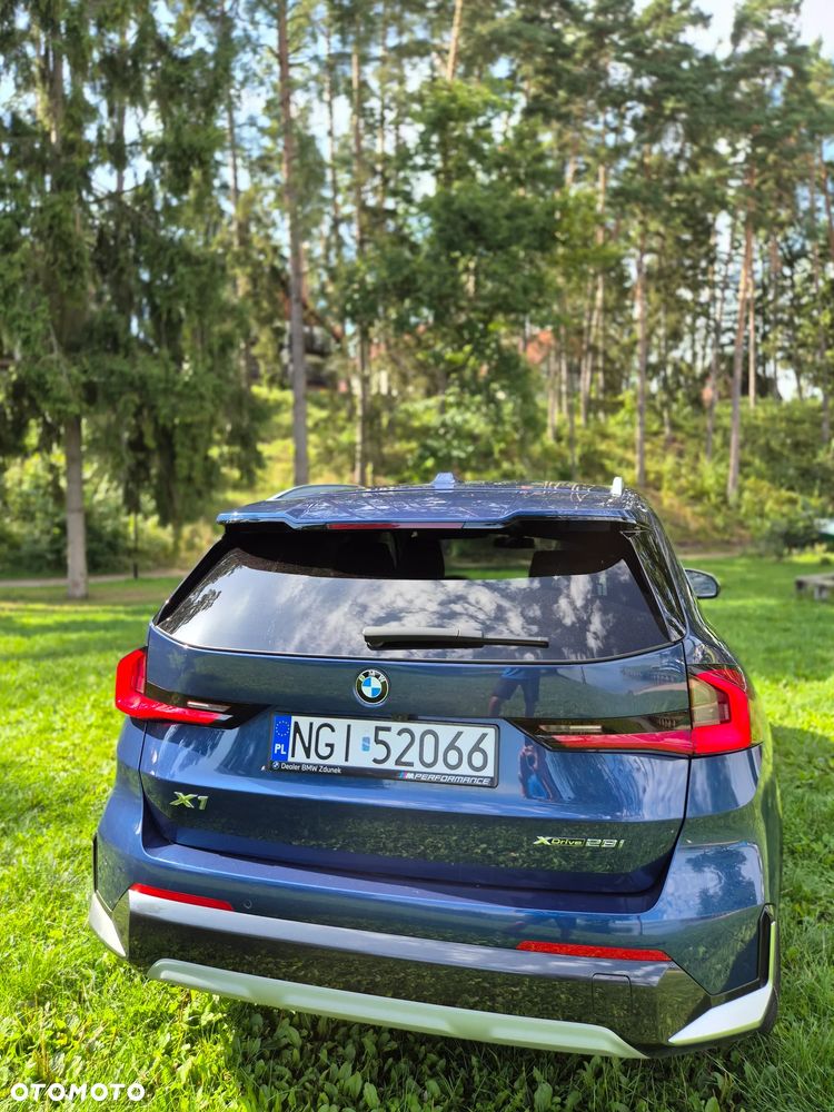 BMW X1 xDrive25i GPF xLine - 8