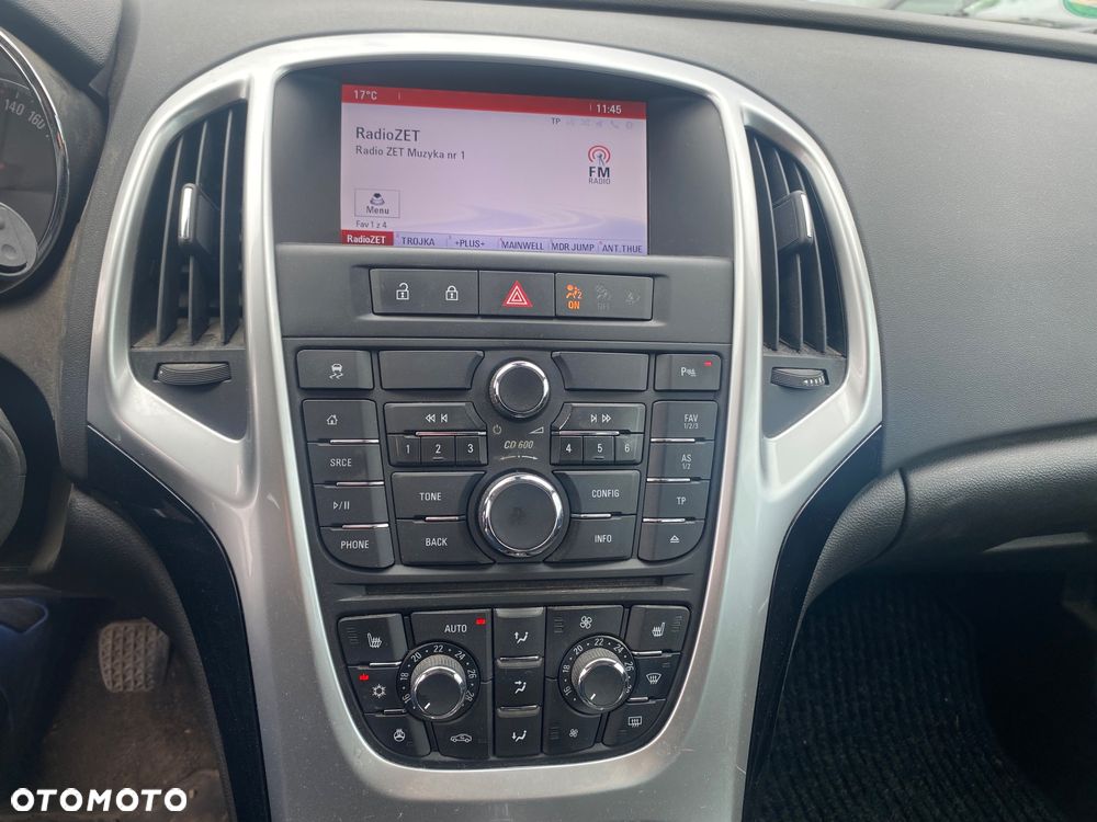 Opel Astra 1.4 Turbo Color Edition - 34