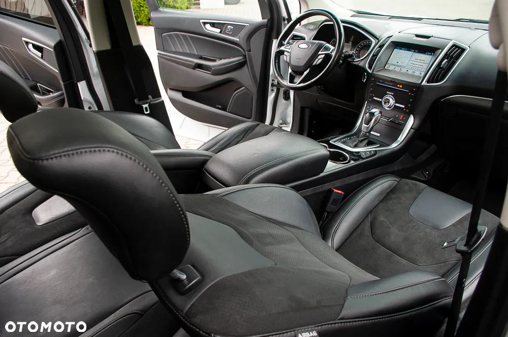 Ford Edge 2.0 TDCi Bi-Turbo 4x4 ST-LINE - 22