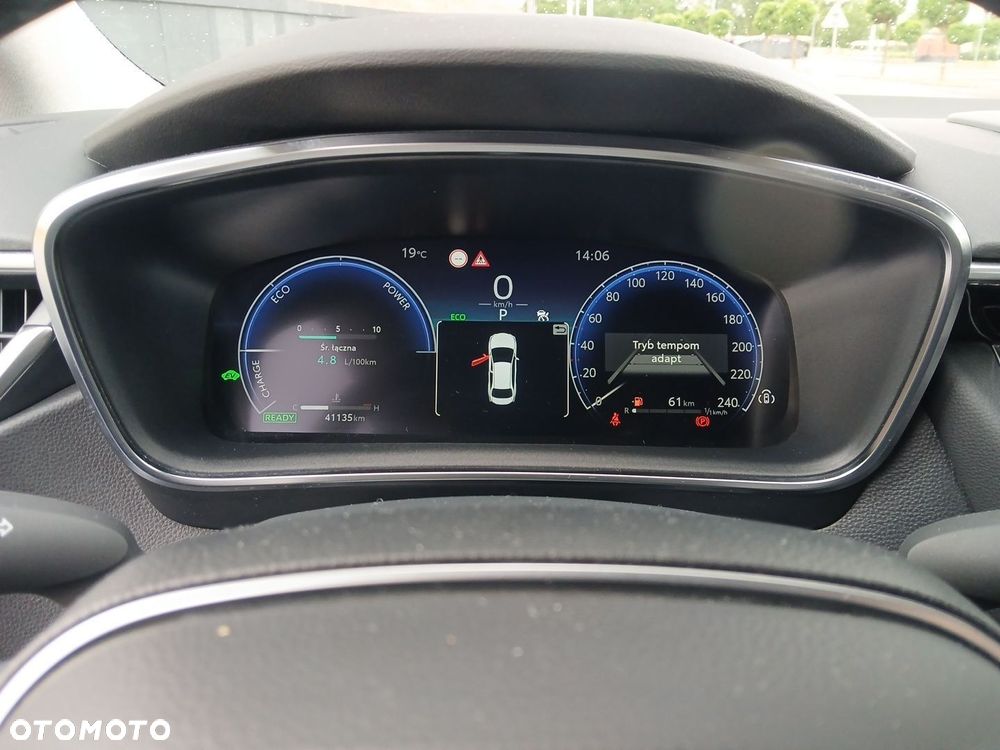 Toyota Corolla 1.8 Hybrid Comfort - 29