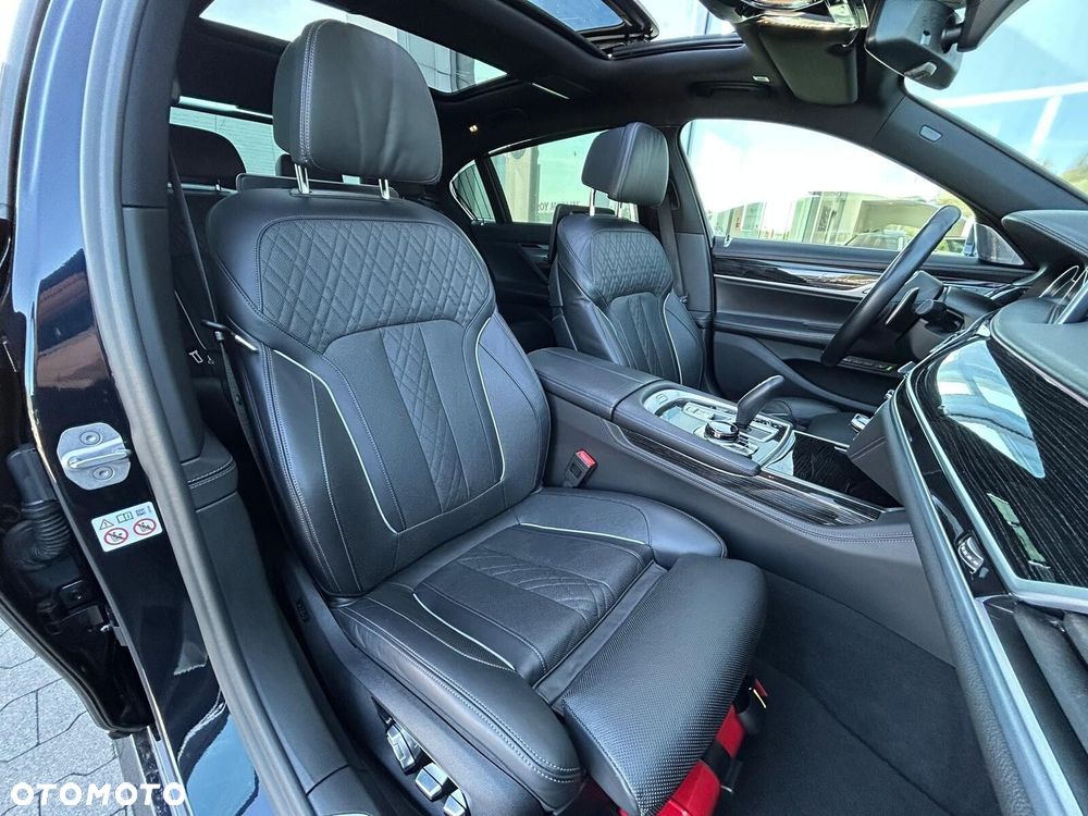BMW Seria 7 750Ld xDrive - 17