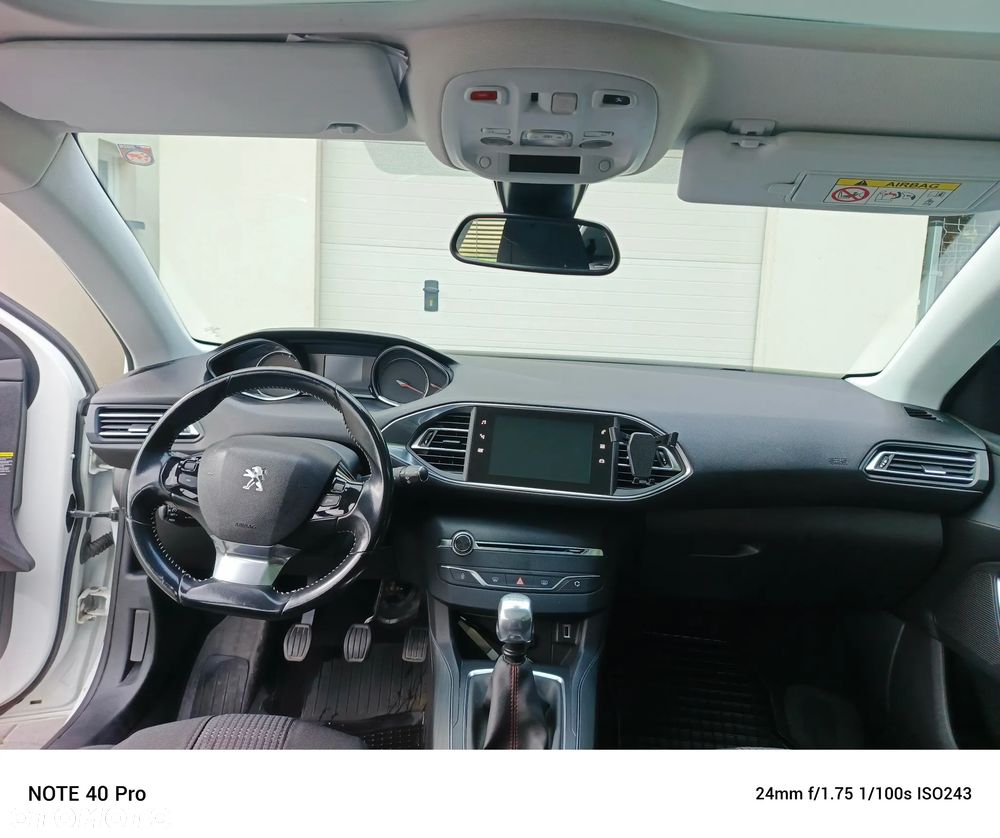 Peugeot 308 - 15