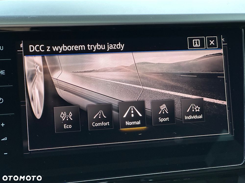 Volkswagen Arteon 2.0 TDI SCR 4Motion DSG R-Line - 21