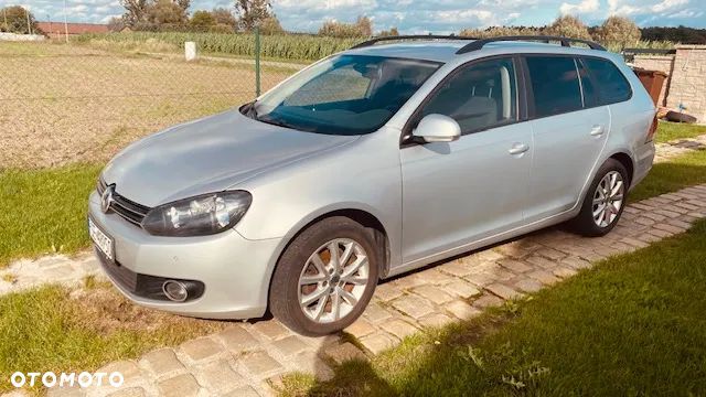 Volkswagen Golf VI 1.6 TDI Highline - 1