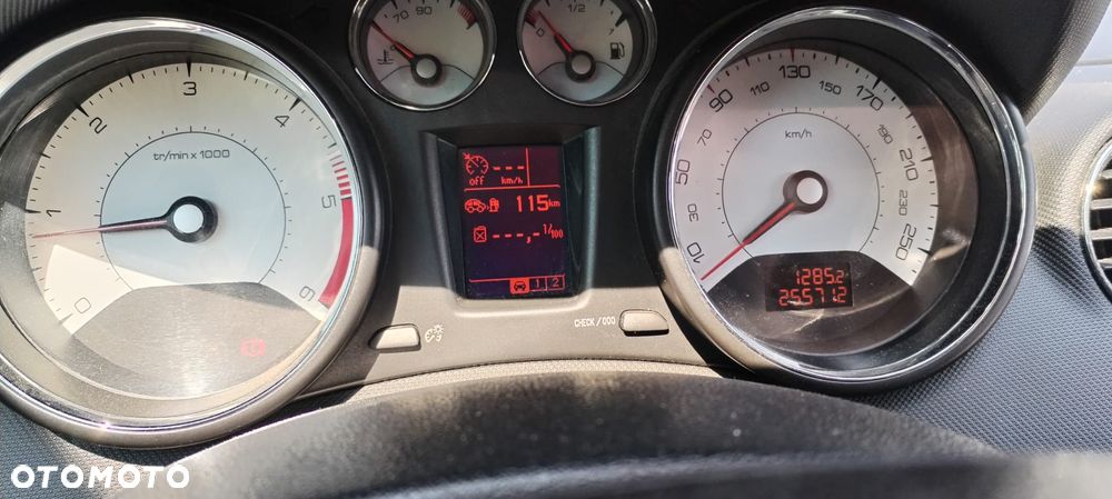 Peugeot 308 1.6 HDi Active - 13