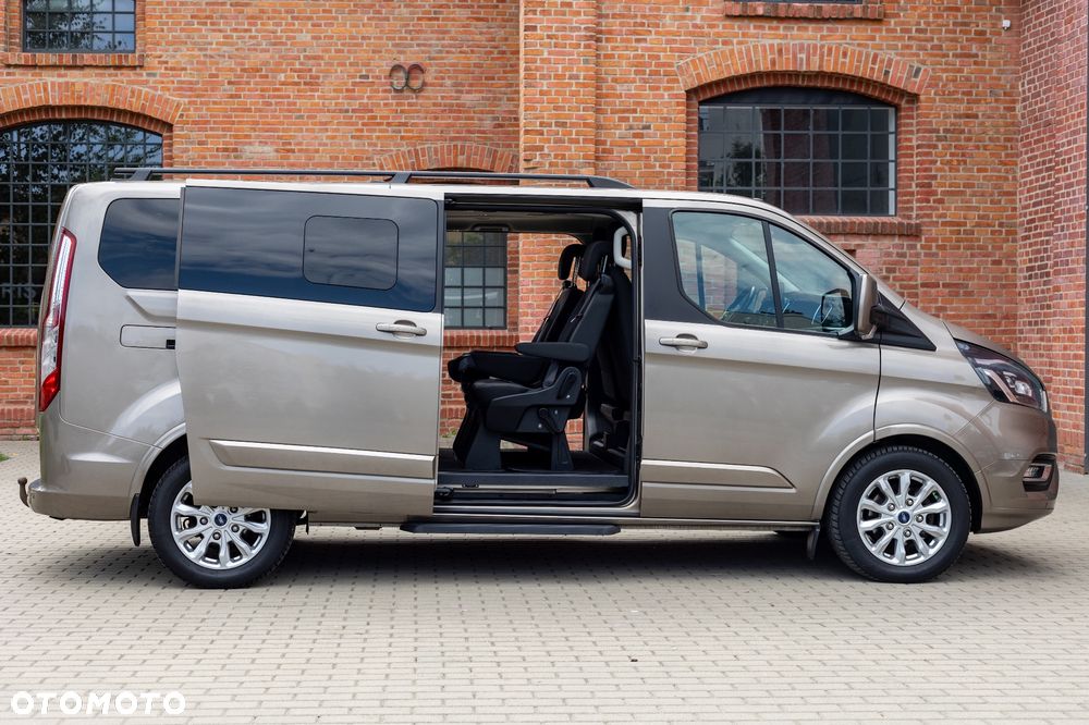 Ford Tourneo Custom 2.0 EcoBlue L2 Shuttle Bus Titanium Sel.Shift - 11