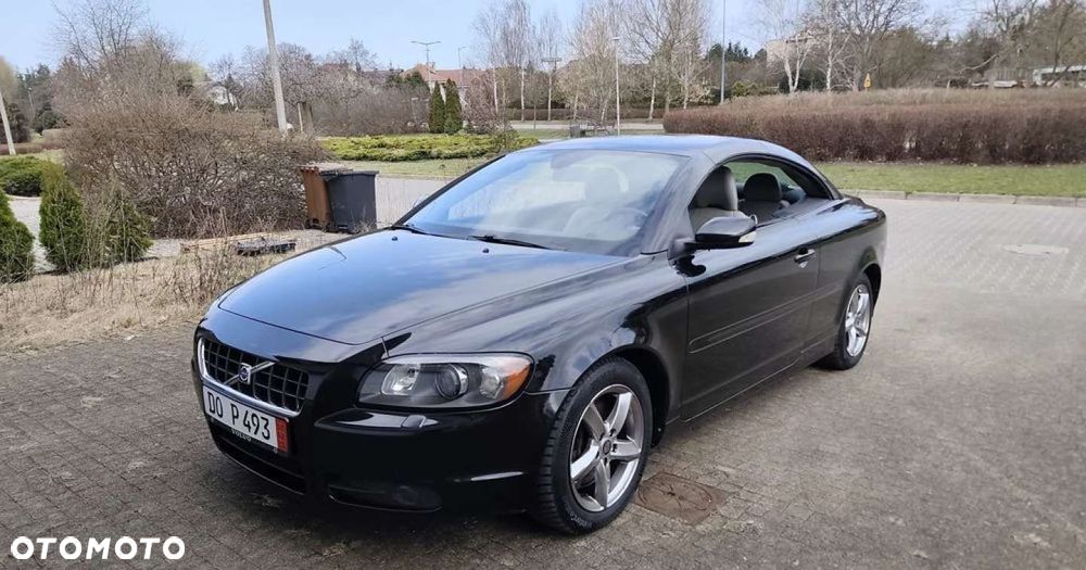 Volvo C70 - 40