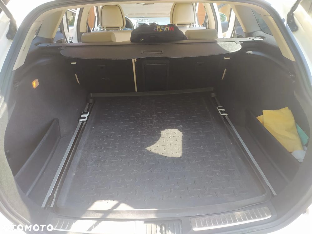 Toyota Avensis 2.0 Sol plus EU5 - 11