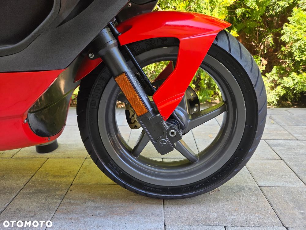 Aprilia SR - 24