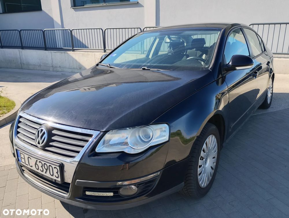 Volkswagen Passat 1.9 TDI DPF Trendline - 9